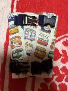 【お値引き】電車柄★チャイルドシート　脱出防止