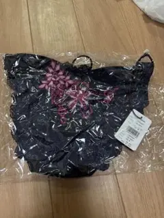 ネイビー花柄刺繍ショーツ