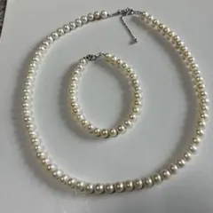 ホワイトパール ネックレスとブレスレット セット