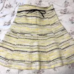 【mila schön】ひざ丈スカート イエロー(春〜秋着用可)のサムネイル
