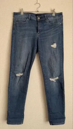 【匿名配送】UNIQLO ウルトラストレッチジーンズ ダメージ 28