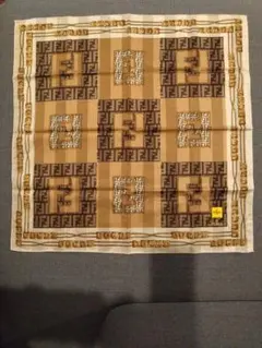 FENDI ハンカチ ブラウン・ベージュ
