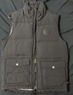 stussy ダウンベスト