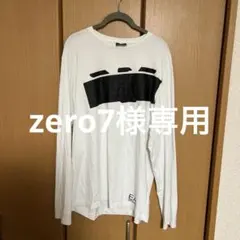 ホワイト 長袖カットソー グラフィックプリント