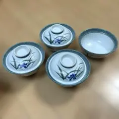 和食器　丼　蓋付き　4個セット　紺　花模様のサムネイル