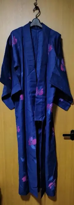 Item thumbnail for item 1b1f69e5-3c72-4a7d-956c-7c9e7f1f69fd