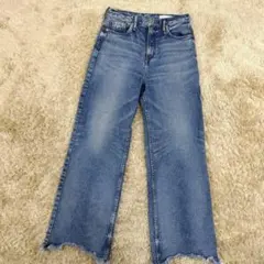 upper hights THE TAYLOR ハイウエストフレアデニムパンツのサムネイル