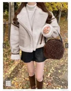 ベルトネックムートンパイピングレザーブルゾン