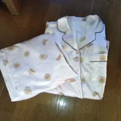 Item thumbnail for item 31dc04a8-e830-42e0-8a4b-3fa2f6d8c448