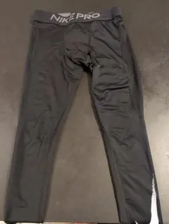 Nike Pro ブラック スリムフィット レギンス