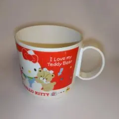 ハローキティ コップ　マグカップ　プラスチックカップ　1985年　昭和レトロ