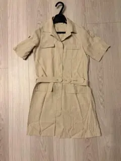 Stunning 半袖 シャツワンピース ベージュ Fサイズのサムネイル
