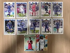 toppsJリーグ2025 町田ゼルビア　ベースコンプ10枚 インサート2枚