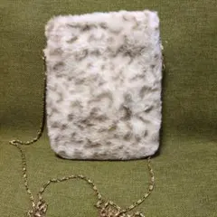 ベージュ フェイクファー サコッシュ