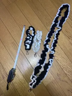 ハンドメイド　フリルスマホストラップ③