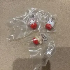 いちご　めじるし　アクセサリー　ガチャ　サンリオ　カプセルトイ3個セット