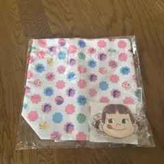 新品未使用⭐️ペコちゃん　サーティーワン　巾着ランチバッグ　保冷剤