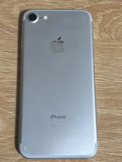 【ジャンク品】iPhone 7 32GB シルバー ケーブル付き