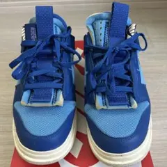 Item thumbnail for item 8ba3bd24-549f-4543-84f1-2138af37eee4