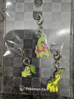 ポケモンセンター 全国ずかん メタルチャーム チコリータ ベイリーフ