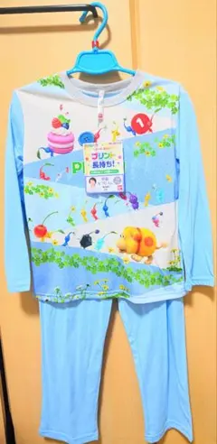 【新品タグ付き・3点セット】光るピクミンパジャマ 120cm