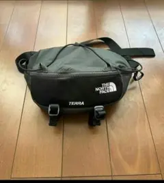 THE NORTH FACE TERRA ボディバッグ