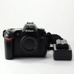 ✨美品✨Nikon D70✨シングルレンズ✨お値打ち価格✨ 一眼レフは、重く大きなカメラの代名詞ではない。｜記憶カメラ