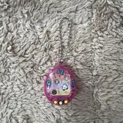 たまごっち シャカシャカチャームコレクション　クリアピンク　まめっち