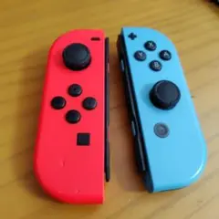 Nintendo Switch ジョイコン 赤と青