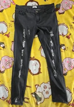 スキニージーンズ