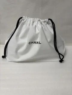 CHANEL 巾着ポーチ ホワイトのサムネイル