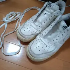 NIKE AIR FORCE 1 ホワイト