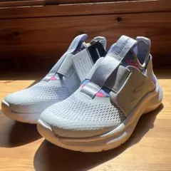 Skechers スリッポン スニーカー 20cm 新品