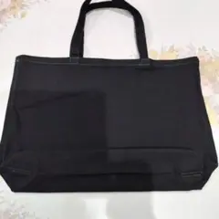 黒のキャンバス製トートバッグ ハンドメイド