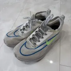Nike Zoom Fly ランニングシューズ