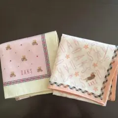 DAKS ハンカチ 2枚セット　新品未使用　タグ無し　　　ドック　ベア　約50㌢