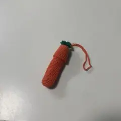 ハンドメイド 人参モチーフ リップケースのサムネイル