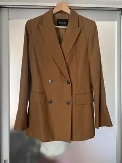 Massimo Dutti キャメルブラウンケイ テーラードジャケットのサムネイル