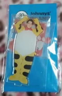 Item thumbnail for item 1b8a3245-f6ec-4b2a-adc1-68b70c98f6ba