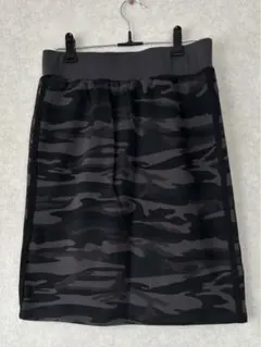 美品❗️迷彩　タイトミニスカート　Mサイズ