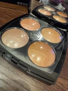み*読様 CHANEL LUMIÈRE MULTI-USAGE PALETTE
