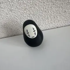 千と千尋の神隠し ぽってりゆらゆらおきあがりこぼし 　カオナシ