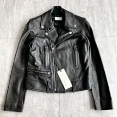 Item thumbnail for item c180607b-43f9-4373-9a04-b73e17d52a72