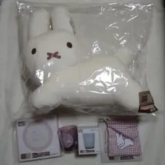 ブルーナアニマル 特大ぬいぐるみ　巾着ポーチ カラーコップ　デザインプレート