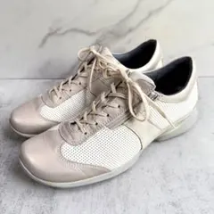 2026年最新】asics ペダラ レディースの人気アイテム - メルカリ