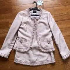 ノーカラージャケット スーツのサムネイル