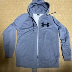 Under Armour フルジップパーカー グレー
