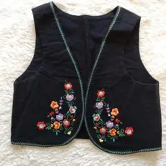 レトロ ヴィンテージ 黒 花柄刺繍 ベスト