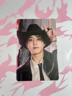 straykids スキズ　ポップアップ　DOIT パーカー　トレカ　ハン