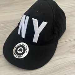272黒 NY刺繍 キャップ AURTELLA